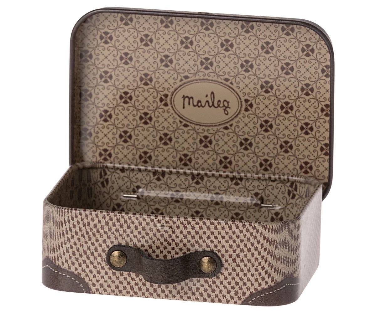 Mini Suitcase, Off-White (Looks Brown) - Maileg, photo 2 of 3