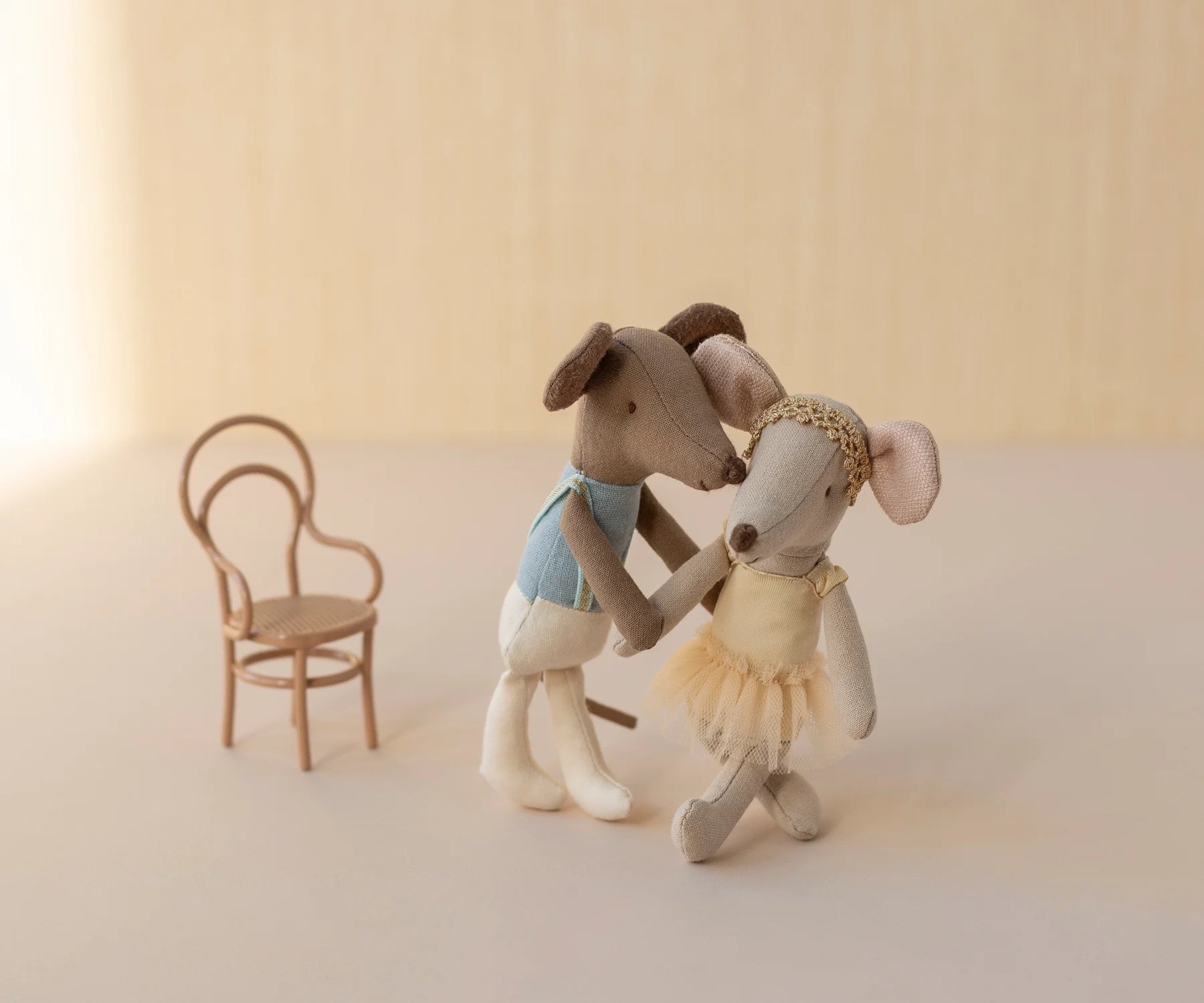 Big Brother Ballet Dancer Mouse in Tube - Maileg, photo 2 of 4