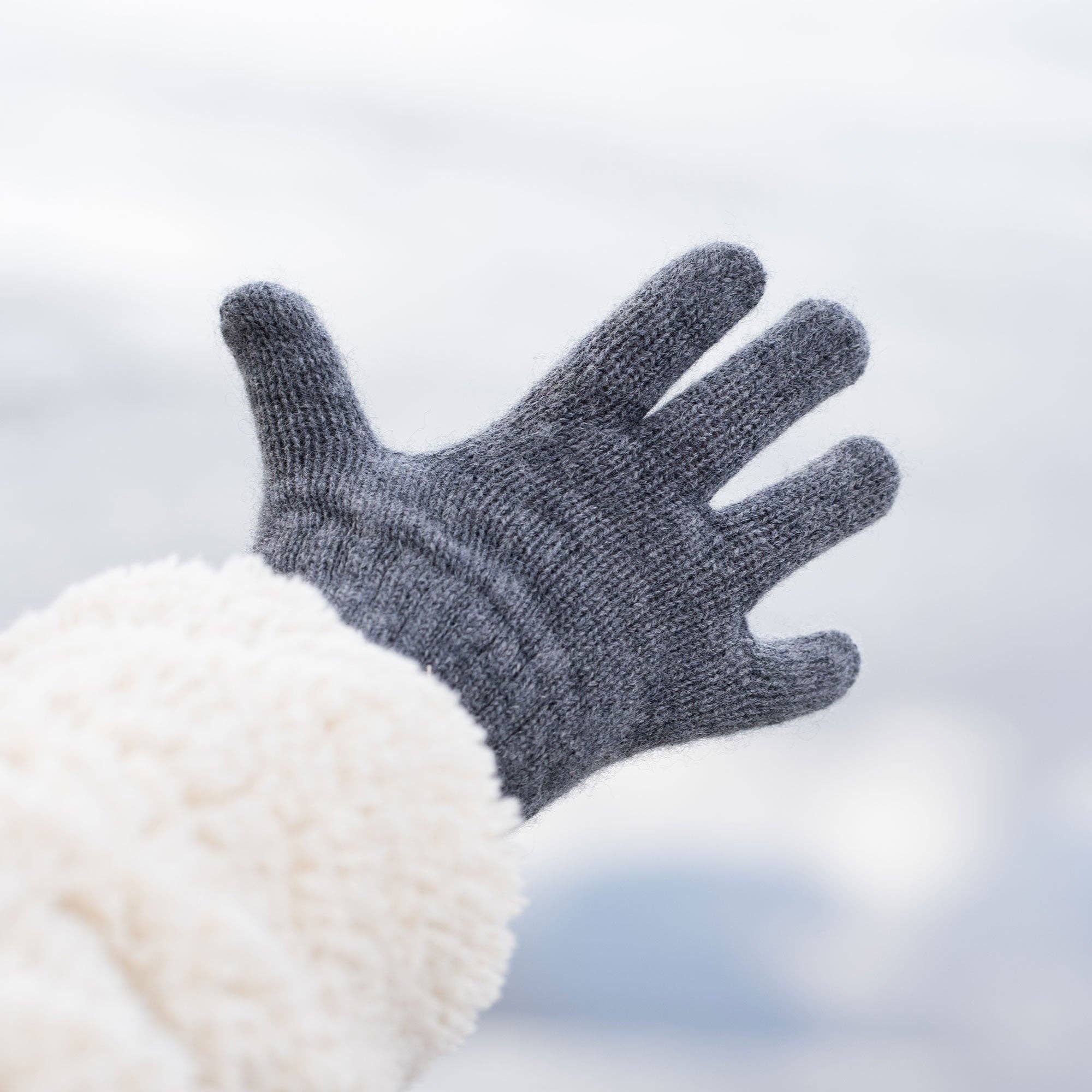 Merino Cashmere Knit Gloves - Dark Gray - Menique, photo 4 of 4