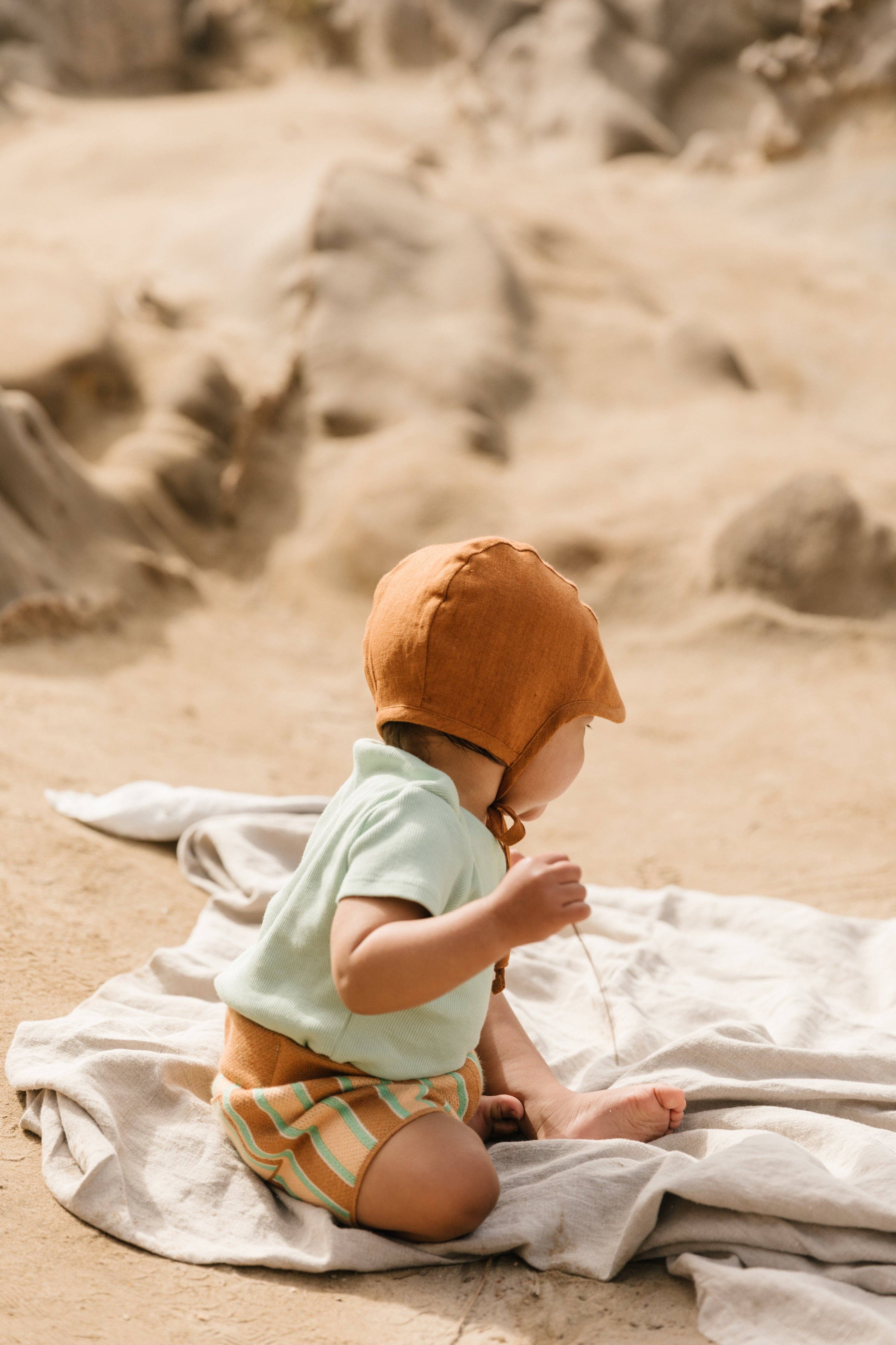 Brimmed Rust Linen Bonnet - Cotton Lined - Briar Baby, photo 2 of 4