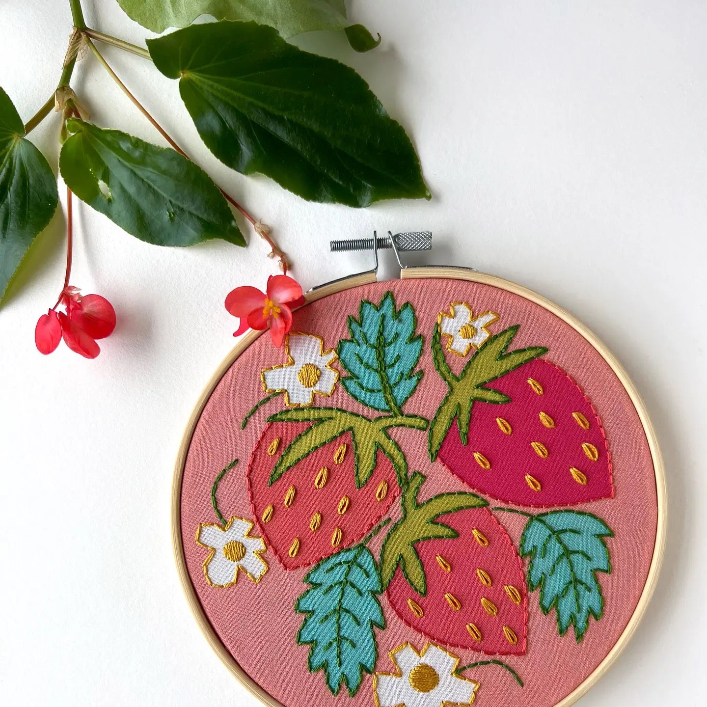 Embroidery Kits - Rikrack - Made in USA, photo 6 of 8