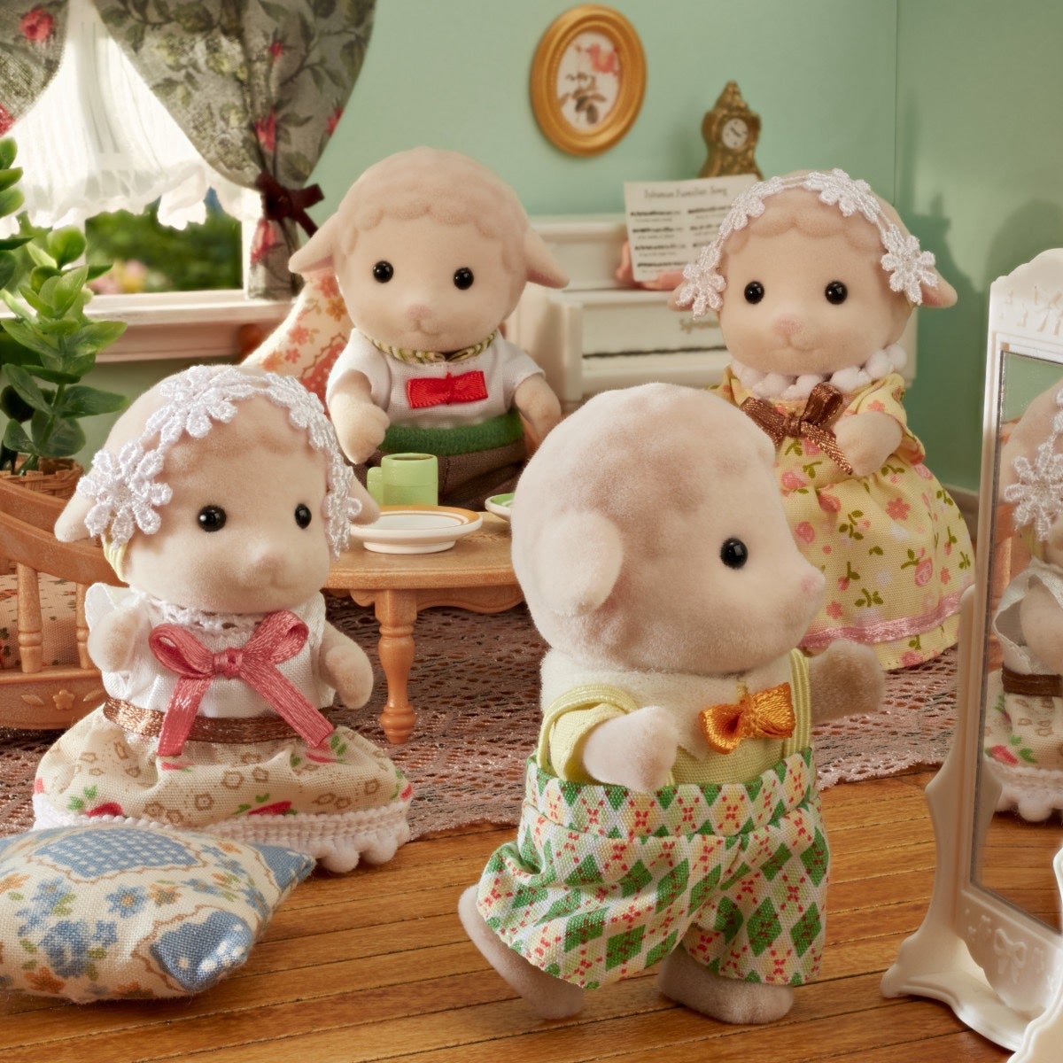 Sheep Family - Calico Critters, photo 3 of 3