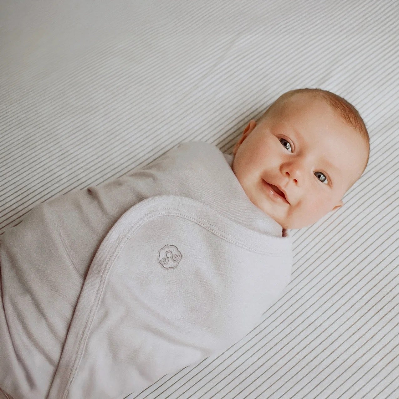 Woolino Baby Swaddle Blanket, 100% Merino Wool Swaddles for Newborns 0-3 Months, photo 2 of 5
