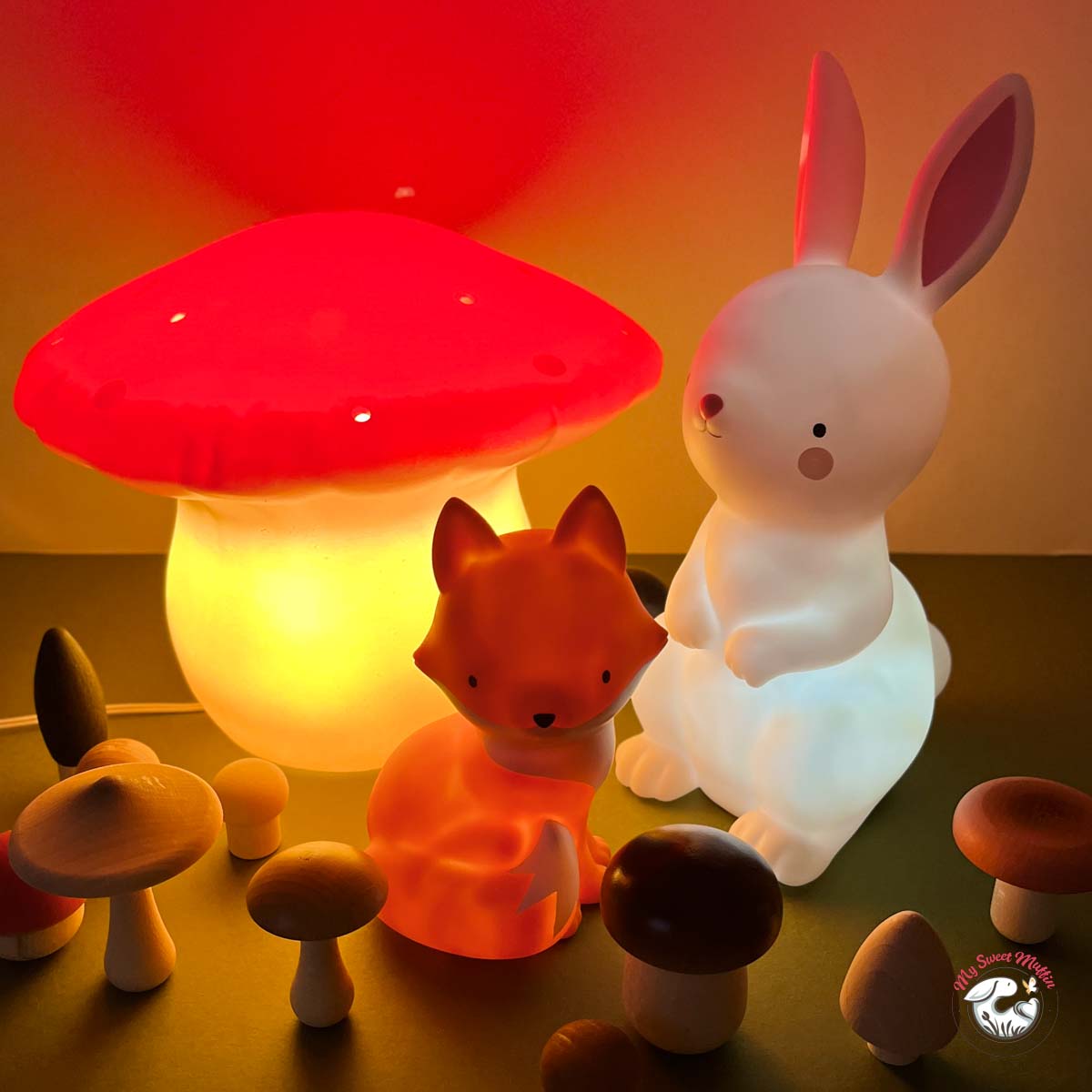 Medium Mushroom Lamp - Egmont, photo 2 of 7